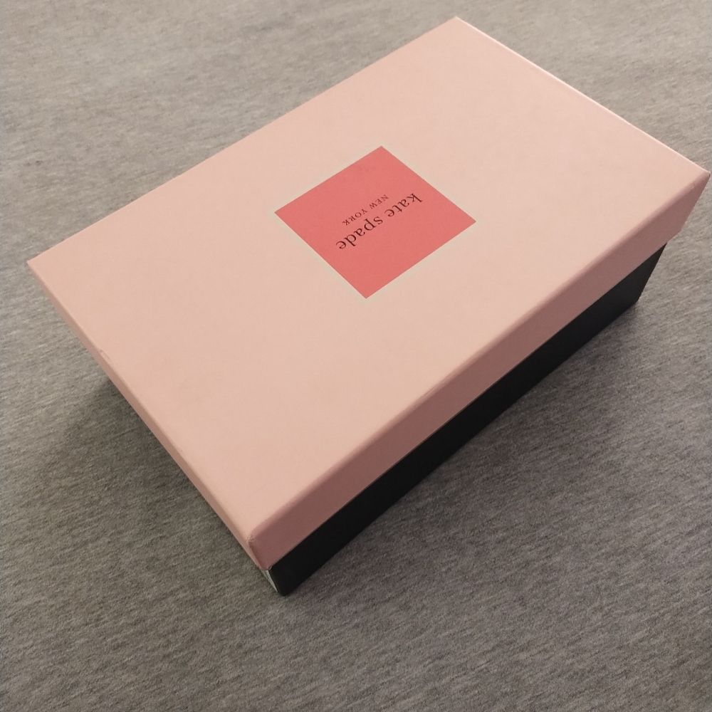 Kate Spade Shoe Box with Kate Spade Tissue Paper